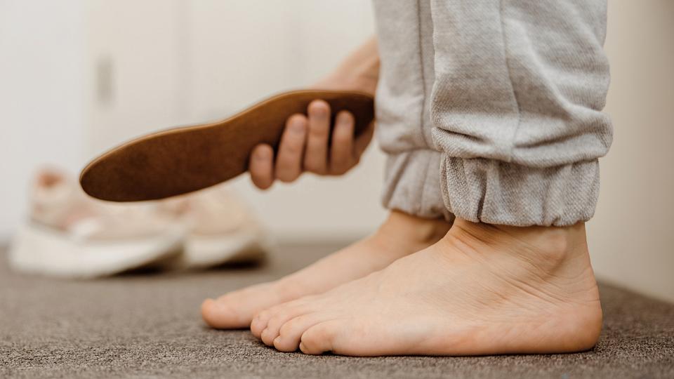 Five Steps for Alleviating Flat Feet Pain University of Utah Health